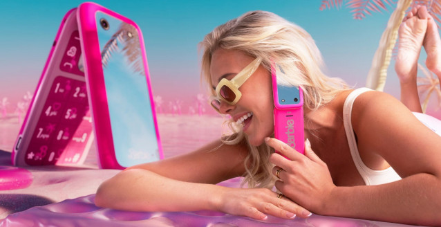 Teléfono Barbie
