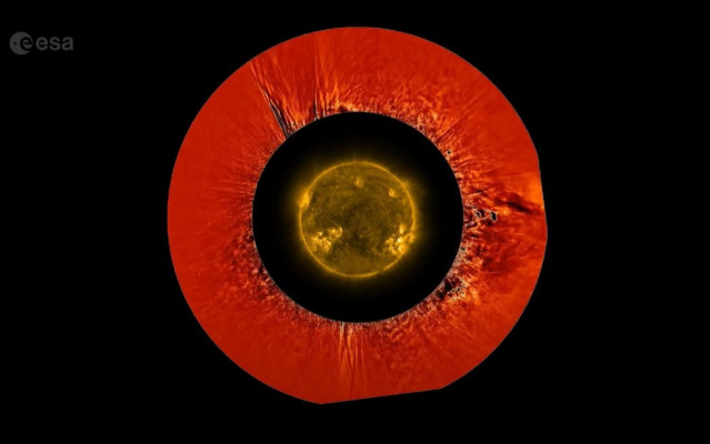 Pequeñas perturbaciones que afectan al viento solar en la corona se transportan hacia el exterior y se expanden, generando un flujo turbulento más lejos en el espacio.