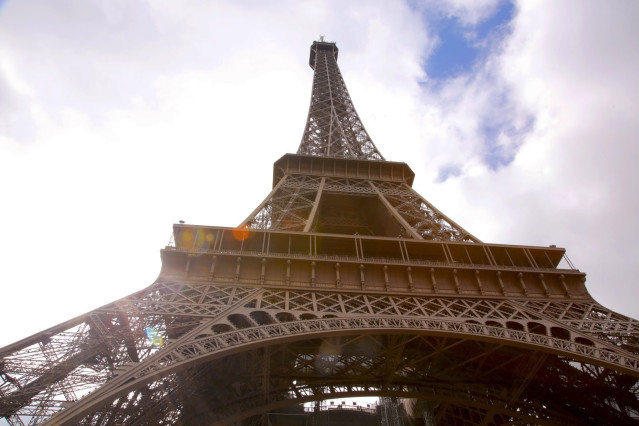 Archivo - Torre Eiffel.