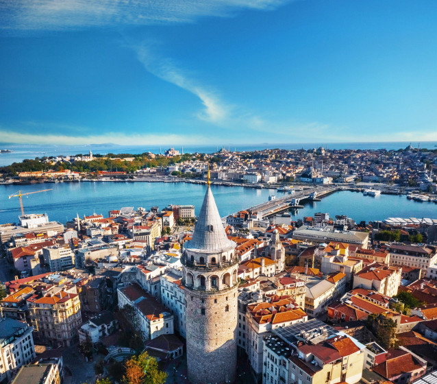 Archivo - Torre de Gálata en Estambul (Turquía).