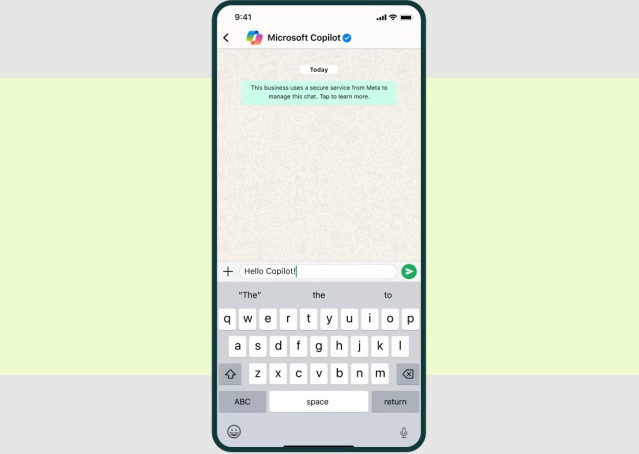 Copilot en WhatsApp