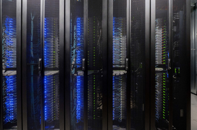 Archivo - Servidores de datos
