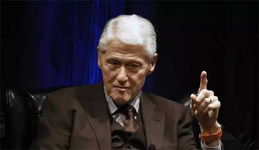 Bill Clinton recibe