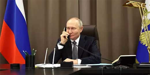 PUTIN PIDE PERD