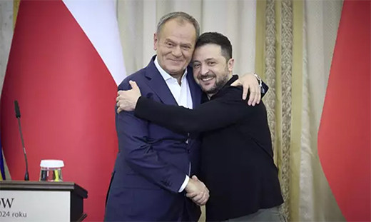 Polonia asume 