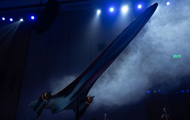 Un modelo del avión supersónico chino Cuantianhou