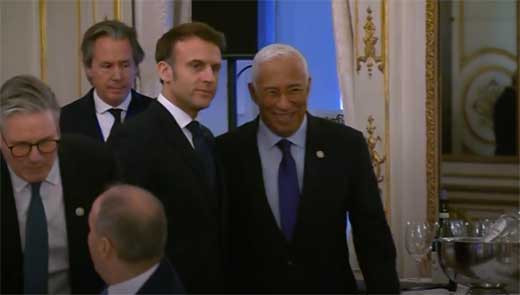 MACRON CON