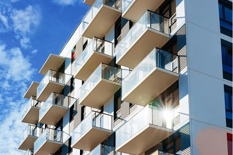 UGT-A asegura que las medidas del decreto de vivienda 'no regula' zonas tensionadas ni 'controla' el precio del alquiler.