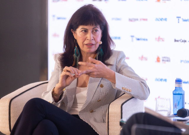 La ministra de Igualdad, Ana Redondo, interviene durante un desayuno informativo de Europa Press, en el Hotel Rosewood Villa Magna, a 5 de marzo de 2025, en Madrid (España).