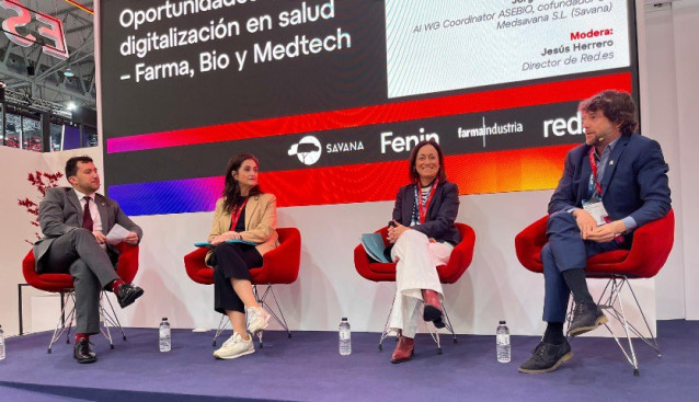 Mesa redonda 'Oportunidades de la digitalización en salud–Farma, Bio y Medtech', en el Mobile World Congress de Barcelona.
