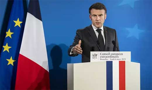 MACRON QUIRES