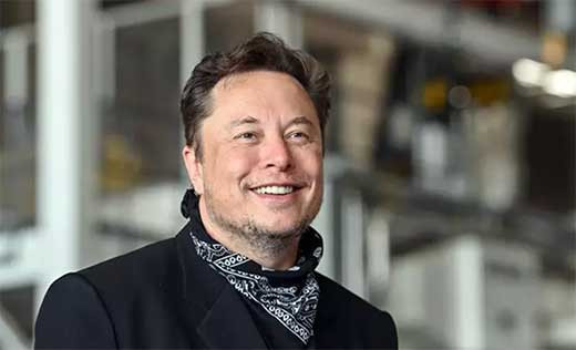 Musk cierra con