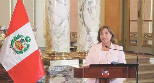 LA PERSIDENTA PERU