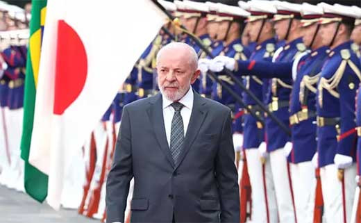 Lula defiende en