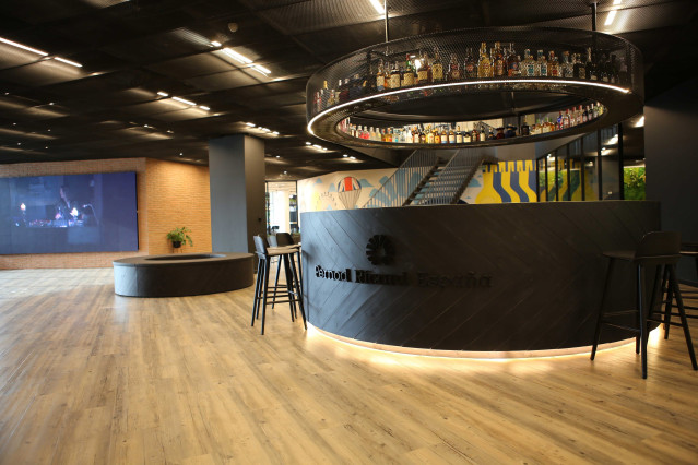 Archivo - Oficinas de Pernod Ricard