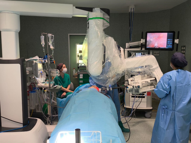 Imagen de la cirugía.