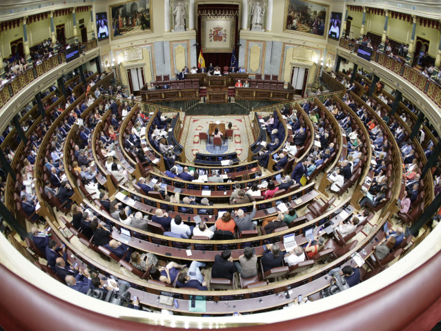 Archivo - Plano general del hemiciclo del Congreso