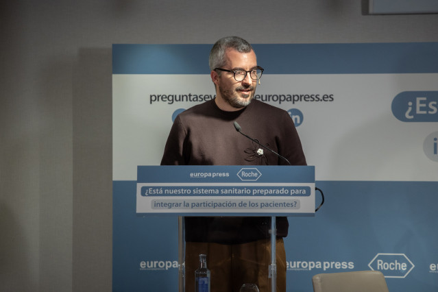 El secretario de estado de Sanidad, Javier Padilla, durante el Encuentro Informativo de Europa Press con Roche, en el Hotel Hyatt Regency Hesperia Madrid, a 5 de mayo de 2025, en Madrid (España). El encuentro se desarrolla bajo el título, '¿Está nuestro s