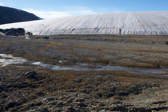 Archivo - Glaciar en la isla de Ellesmere, en el Ártico canadiense, al oeste de Groenlandia