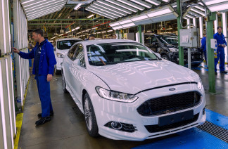 Archivo - Los empleados de Ford en Alemania comienzan una huelga de dos días como rechazo al plan de recortes.