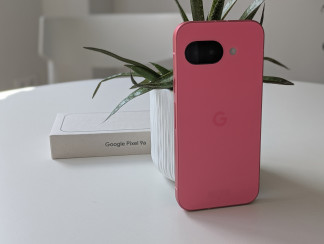 Pixel 9a en color rosa