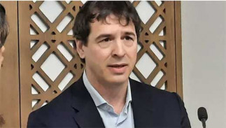 La juez envía
