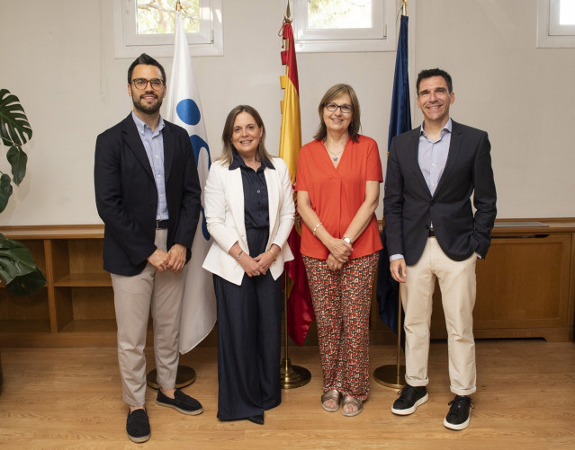 Acuerdo entre el ISCIII y Farmaindustria.