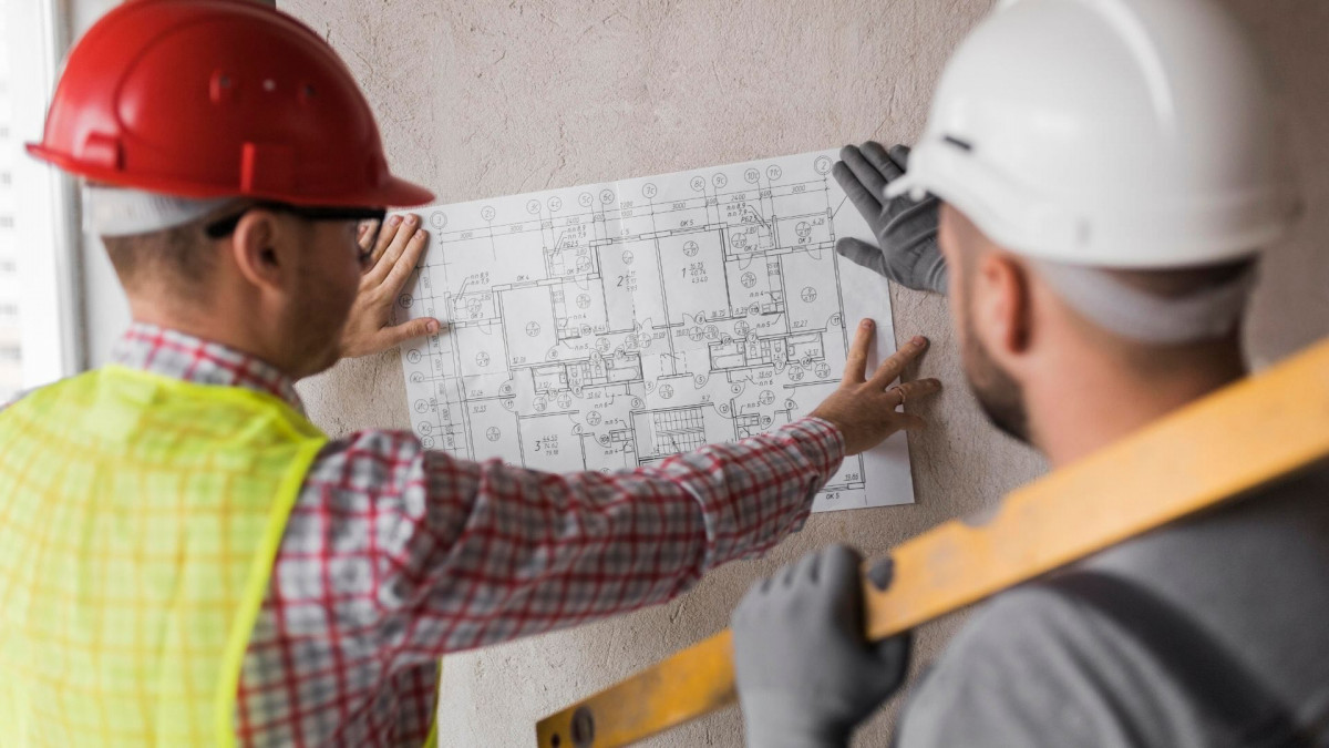 LRM COMUNICACIONES   Ibuilder  COM 2 de JUNiO (2)