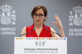 La ministra de Sanidad, Mónica García, durante una rueda de prensa tras la reunión del Consejo Interterritorial del Sistema Nacional de Salud (CISNS), en la sede del Ministerio, a 18 de junio de 20