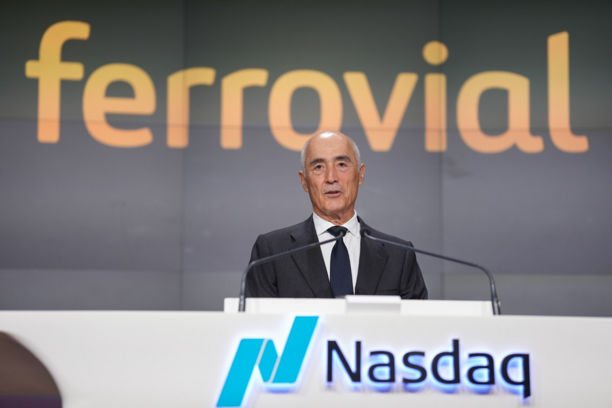 EuropaPress 6270239 presidente ferrovial rafael pino acto toque campana bolsa nueva york