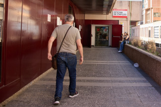 EuropaPress 5310933 hombre dirige oficina sepe julio 2023 madrid espana numero parados