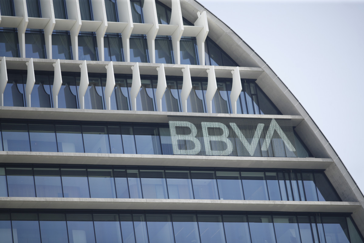 EuropaPress 2265545 edificio vela sede bbva madrid nuevo logo compania