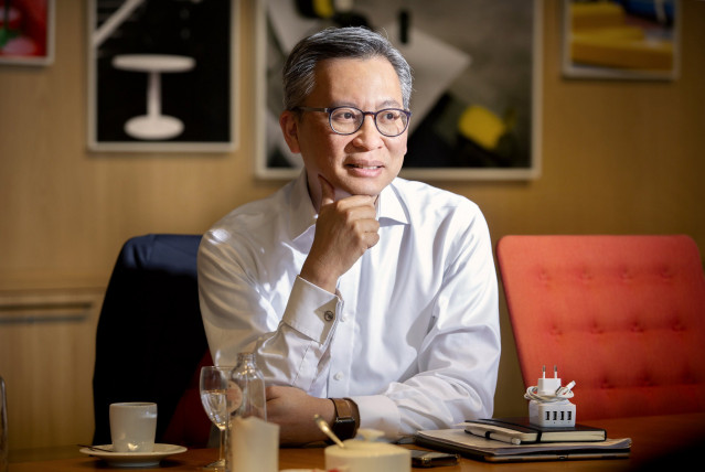 Tanate Phutrakul, director financiero de ING Group