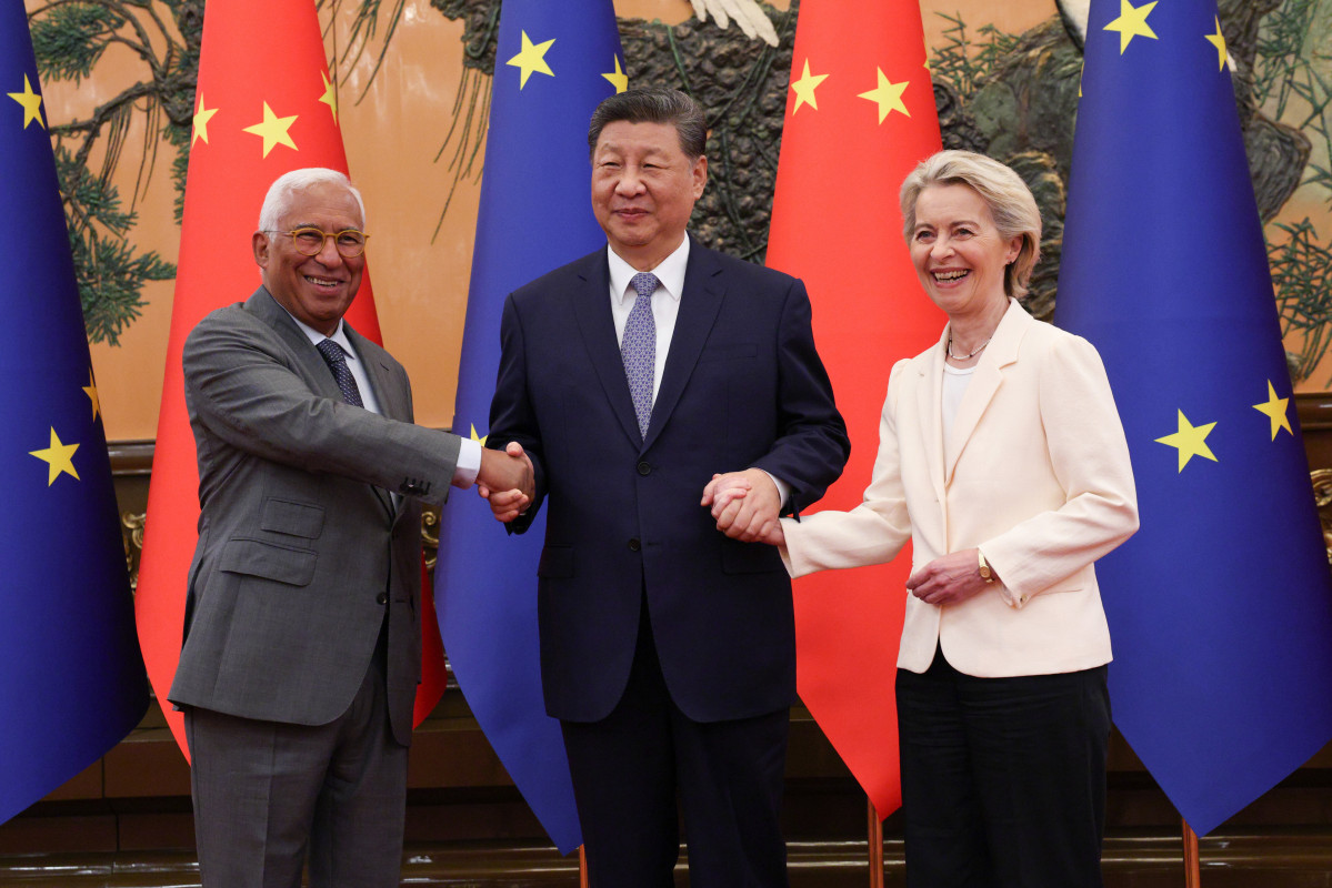 EuropaPress 6872336 presidente consejo europeo antonio costa presidente china xi jingping