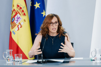 Archivo - La ministra de Sanidad, Mónica García, durante una rueda de prensa posterior a la reunión del Consejo de Ministros, a 3 de junio de 2025, en Madrid (España). El Gobierno ha aprobado en e