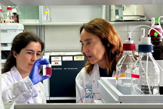 Investigadoras del Centro de Edafología y Biología Aplicada del Segura.