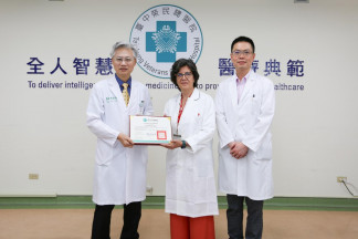 Doctora Gloria Ortega, jefa del Servicio de Cirugía de Mama de MD Anderson Cancer Center Madrid - Hospiten.