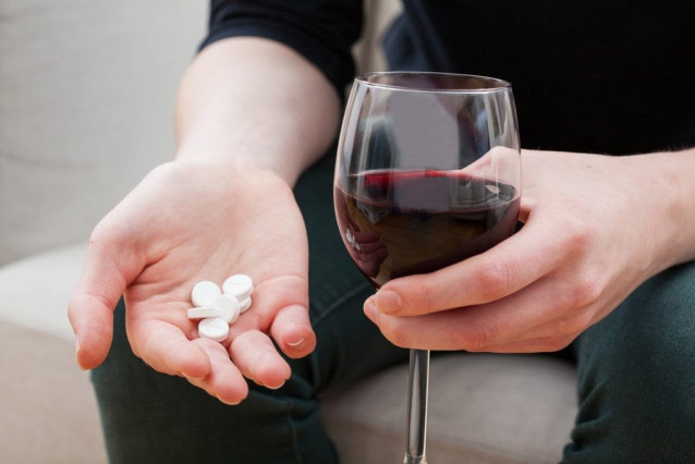 Medicamentos y alcohol.