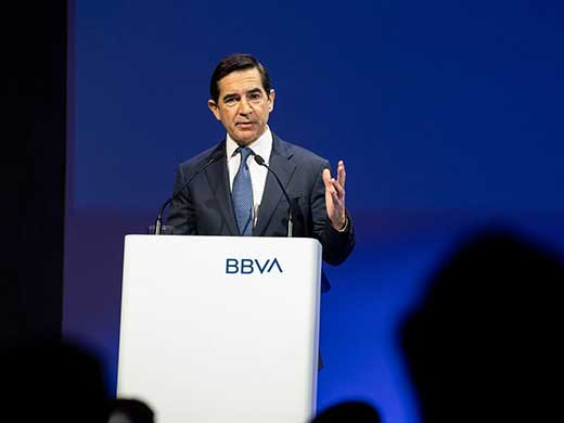 EuropaPress 6487186 presidente bbva carlos torres vila rueda prensa auditorio ciudad bbva 30