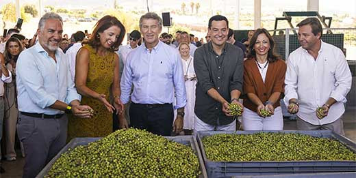 EuropaPress 6948400 foto familia acto inicio curso politico pp andaluz alhaurin grande 12