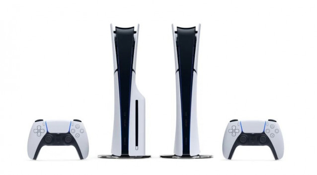 PS5 y mandos DualSense.