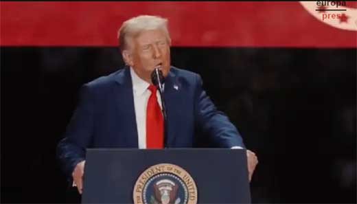 Trump ve a Kirk 