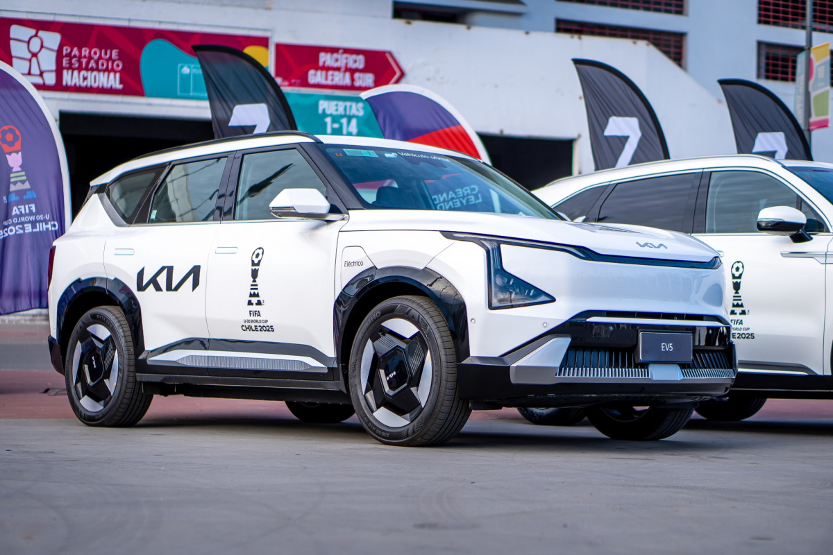 Kia Chile   Entrega flota Mundial Sub 201