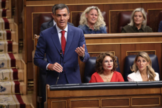 El presidente del Gobierno, Pedro Sánchez, durante una sesión de Control al Gobierno, en el Congreso de los Diputados, a 7 de octubre de 2025, en Madrid (España). El pleno del Congreso vota hoy el 