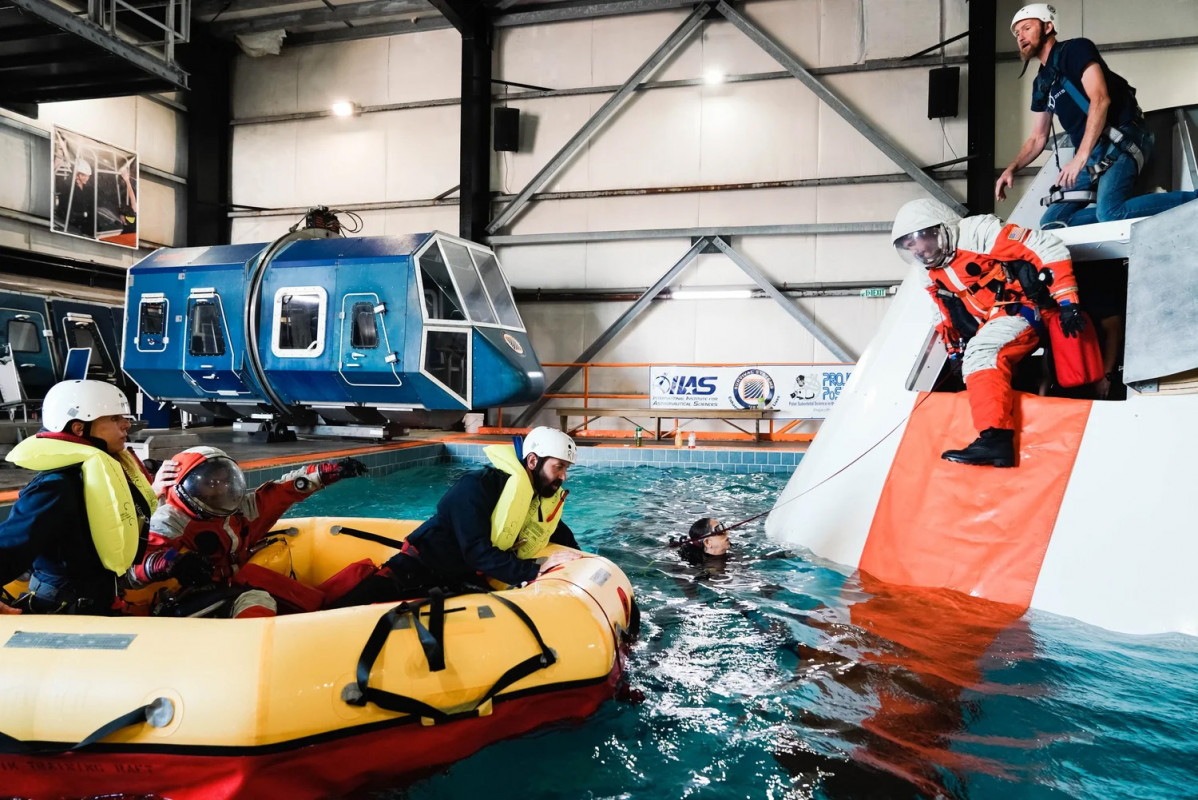 CENTER FOR SPACE SIMULATION