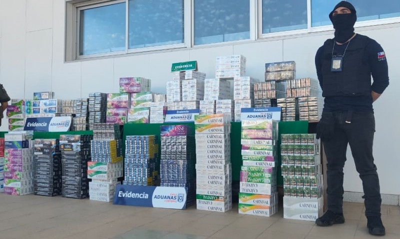 Arica cigarrillos aduana carabineros 5