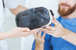 El uso de cirugías mínimamente invasivas y la realidad virtual pueden ayudar a abordar los trastornos del equilibrio