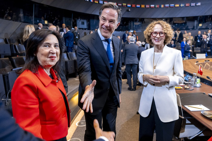 EuropaPress 7027022 secretario general otan mark rutte junto ministra defensa margarita robles