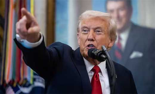 Trump celebra