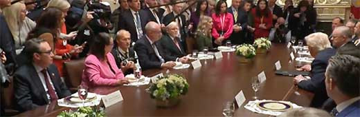 Trump amenaza